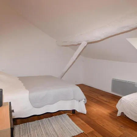 Διαμέρισμα Gorgeous Apartment In Bastia With House Sea View Μπαστιά